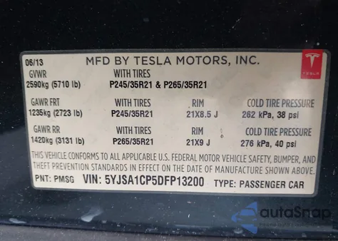 2013 Tesla Model S Performance z USA, uszkodzony, nr VIN 5YJSA1CP5DFP13200